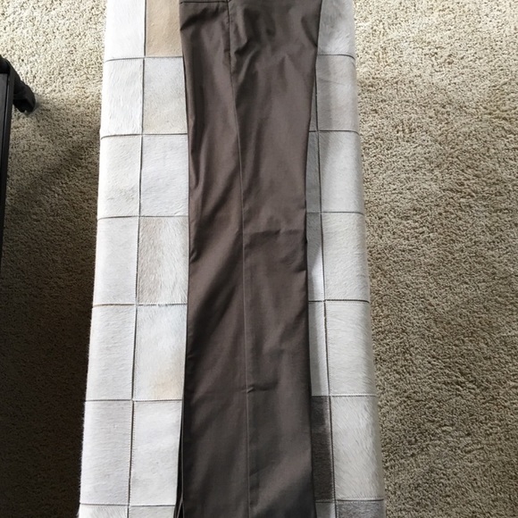 BCBG taupe Pants size 2 NEVER WORN - Picture 4 of 6